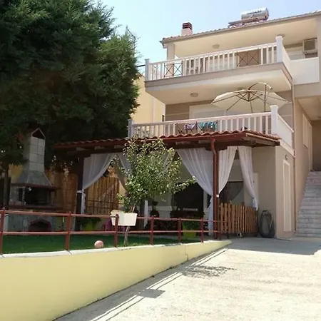 Tatil Evi Fotis Nea Iraklitsa